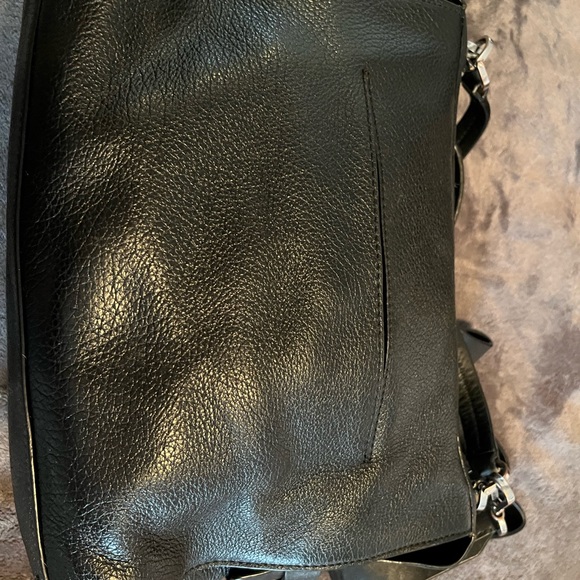 Michael Kors purse - Picture 3 of 9